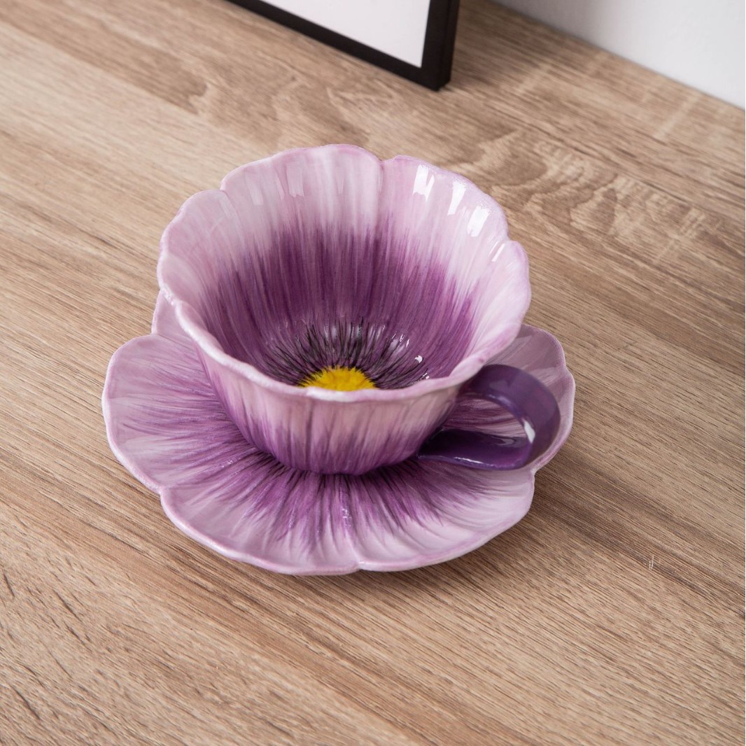 Esmalte pintado a mano de alto valor de la cara, tazas de café y platos de lujo ligero y creativo, tazas de café hechas a mano.