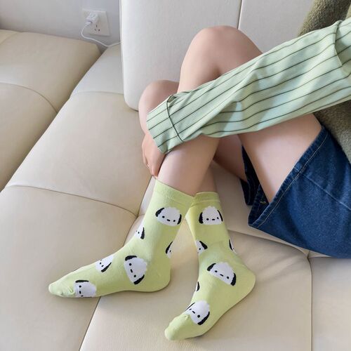 Japanese cartoon socks for women, combed cotton mid-calf socks for women, small handkerchief cute puppy casual socks, one piece drop shipping