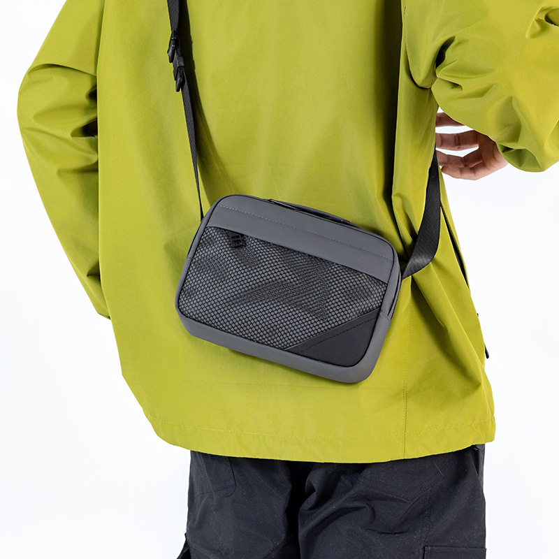 跨境单肩包男士相机包护照包旅行多功能斜挎户外骑行大容量背包