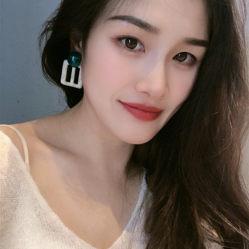 时尚通勤个性镂空方形撞色耳环女港风高级感设计气质耳钉树脂耳饰|undefined