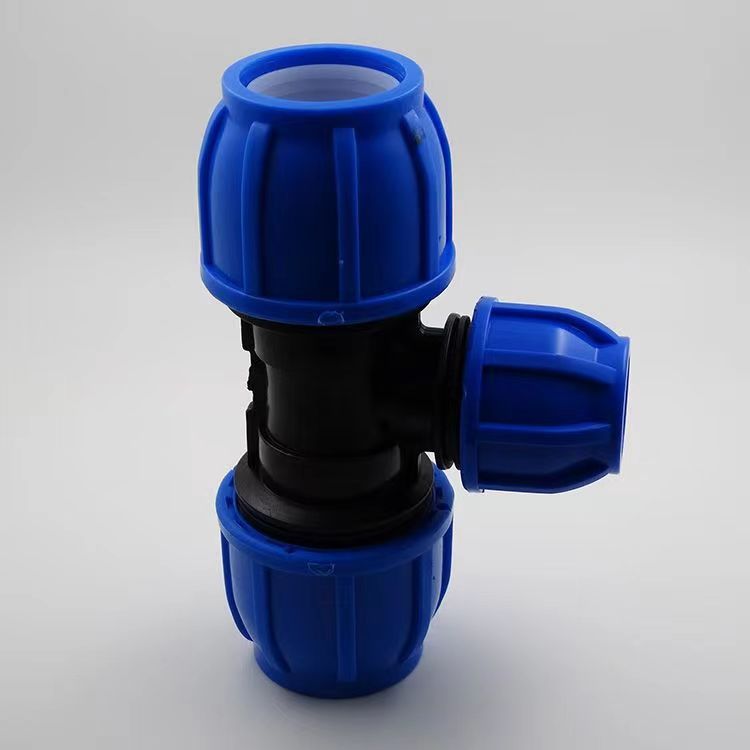 Fábrica al por mayor tapa azul conector rápido igual diámetro reductor tee accesorios de tubería igual codo enchufe válvula de bola accesorios de tubería