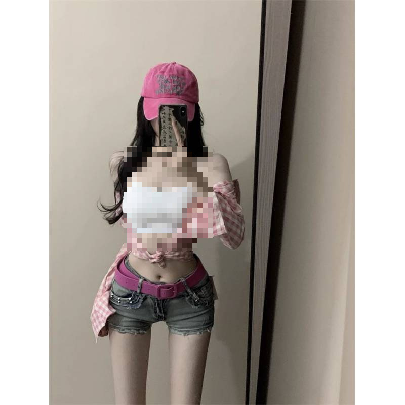 American-Style Spicy Girl Low-Waist Sexy Denim Ultra-Short Shorts for Women, New Model with Distressed Rivets, Stretchy Slim-Fit Hip-Hugging Hot Pants