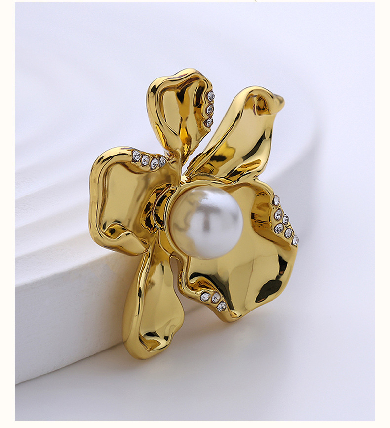 Basic Flower Alloy Enamel Women's Brooches display picture 1
