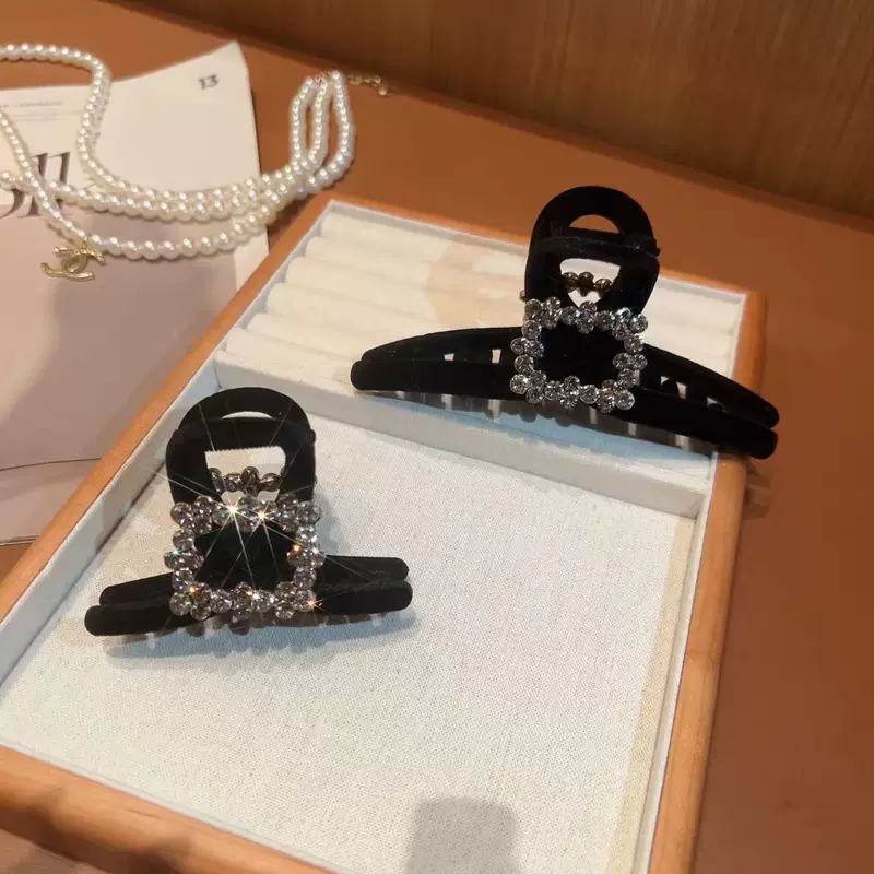 Демисезонная черная краб-пин, акула, заколка, стиль Chanel