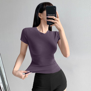 ���了�s��ɫ�������@���ٸ������ź��\������Ů�٤������T��