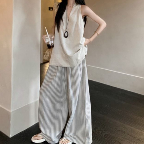 Lazily Relaxed Style Outfit - Complete Casual Set for Women - Summer Neckless V-Neck Tank Top Striped Wide Leg Pants Two-Piece Set