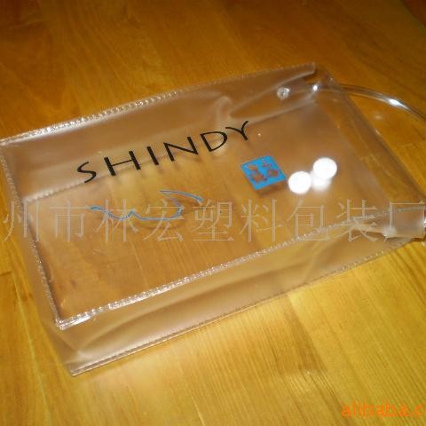 供应化妆品袋/化妆品礼品袋/pvc手提袋