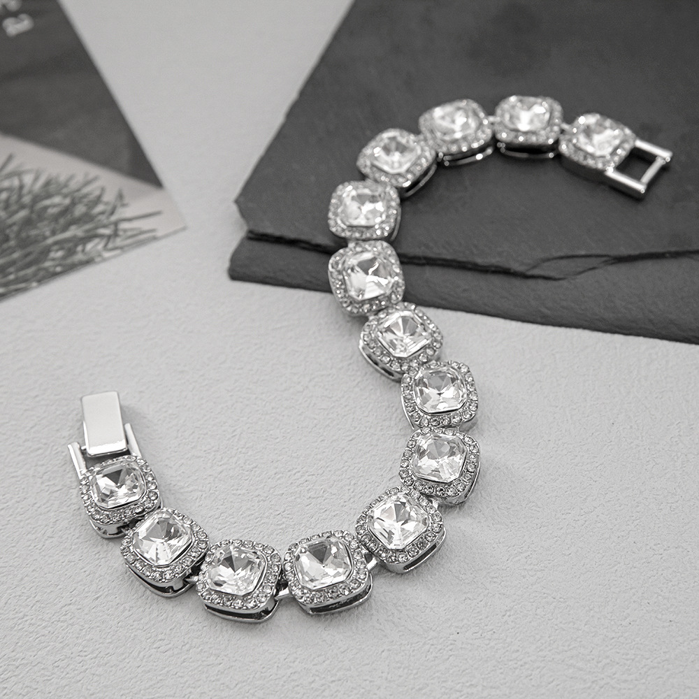 1 Piece Fashion Square Alloy Inlay Artificial Diamond Couple Unisex Bracelets