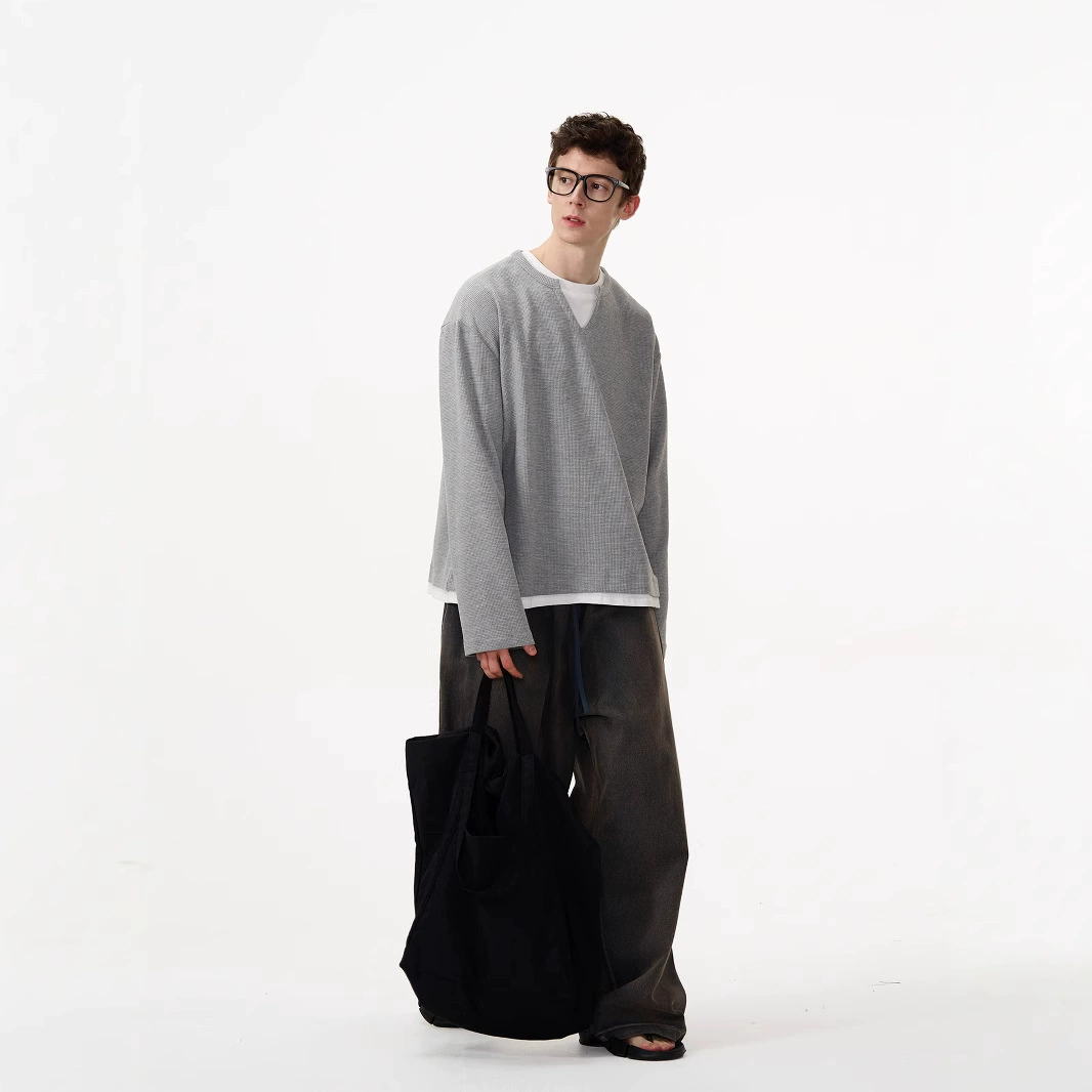 Вафли надевали поддельные две футболки с длинными рукавами для мужчин и женщин.