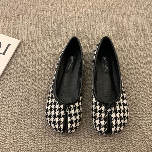 Tabi for toes