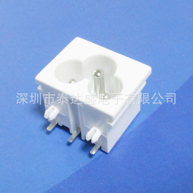 空气消毒机三芯AC输入接口23*18白色梅花尾全铜三芯母插座DB-6