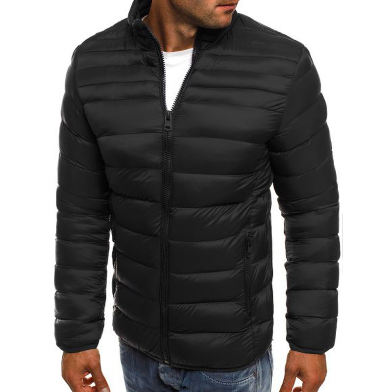 Chaqueta acolchada de algodón para hombres de comercio exterior 2019 Invierno nuevo color puro Chaqueta acolchada de algodón para hombres simple Cuello alto de moda Chaqueta acolchada de algodón de manga larga