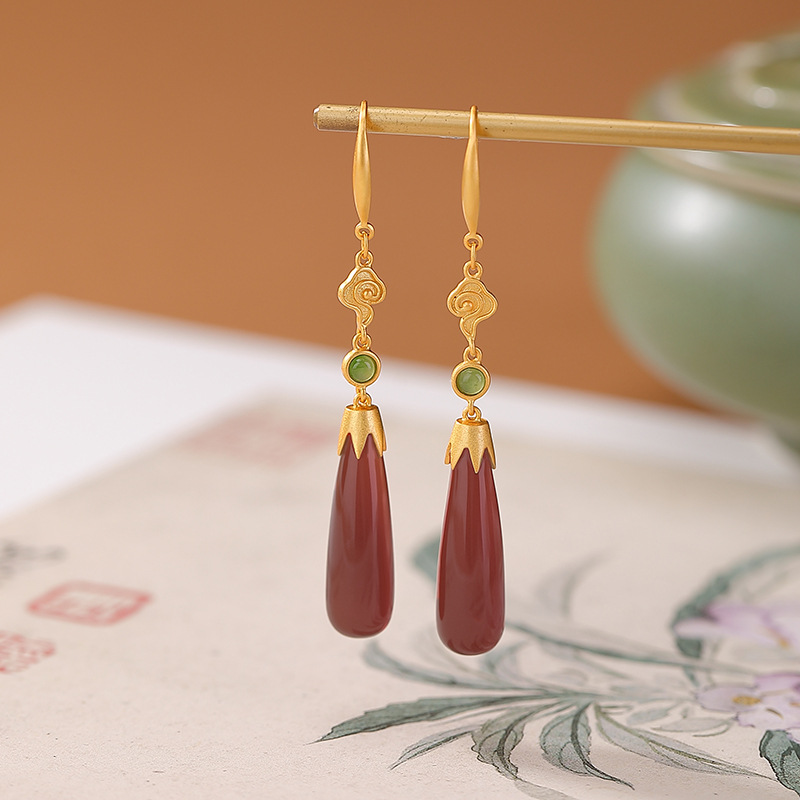 Bông tai dài bạc S925 mạ vàng đính mã não đỏ phong cách Trung Hoa — một cặp