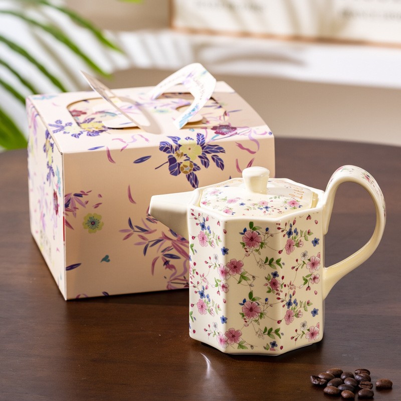 Flores exquisitas amor tazas de café plato tetera de cerámica caja de regalo conjunto de casada de Navidad regalo de cumpleaños