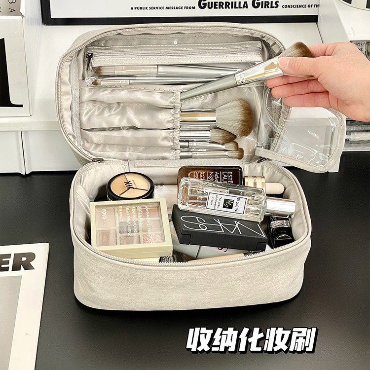 2023 nueva bolsa de cosméticos dos en uno bolsa de almacenamiento de alto aspecto bolsa de artículos de tocador de viaje simple de gran capacidad de estilo europeo