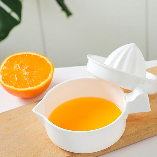 Manual Juicer Wholesale Plastic Multi-functional Portable Kitchen Home Use Mini Watermelon Juice Orange Juice Lemon Juicer