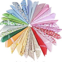 35枚の手作りの布の平織りの綿布の綿の布地の純綿のプリントの布の小さい花の布のセットの布の頭