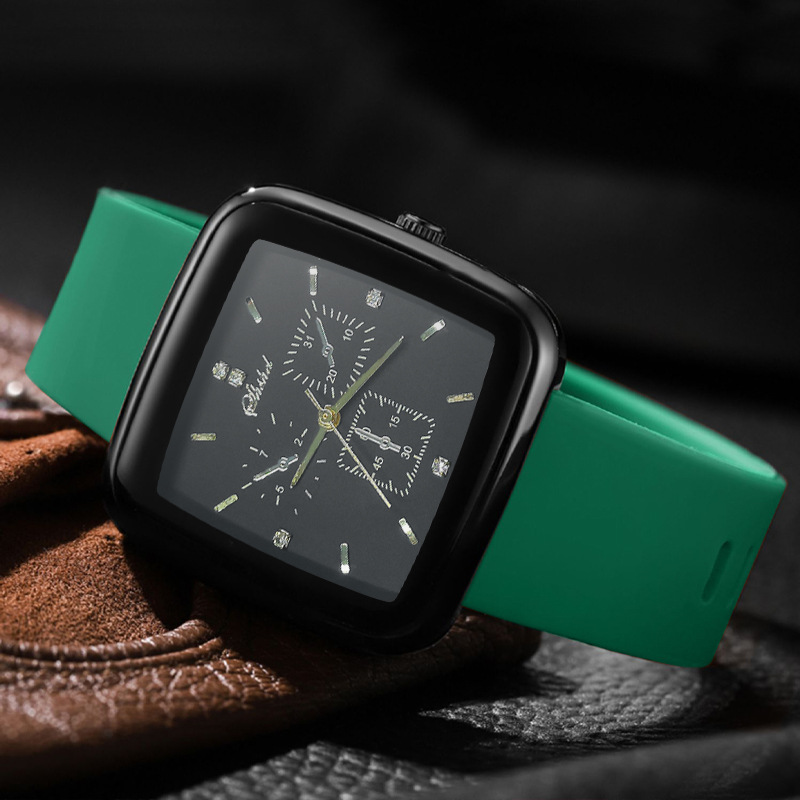 沃凯时尚潮流硅胶表带石英表方形表盘腕表简约百搭休闲方型手表