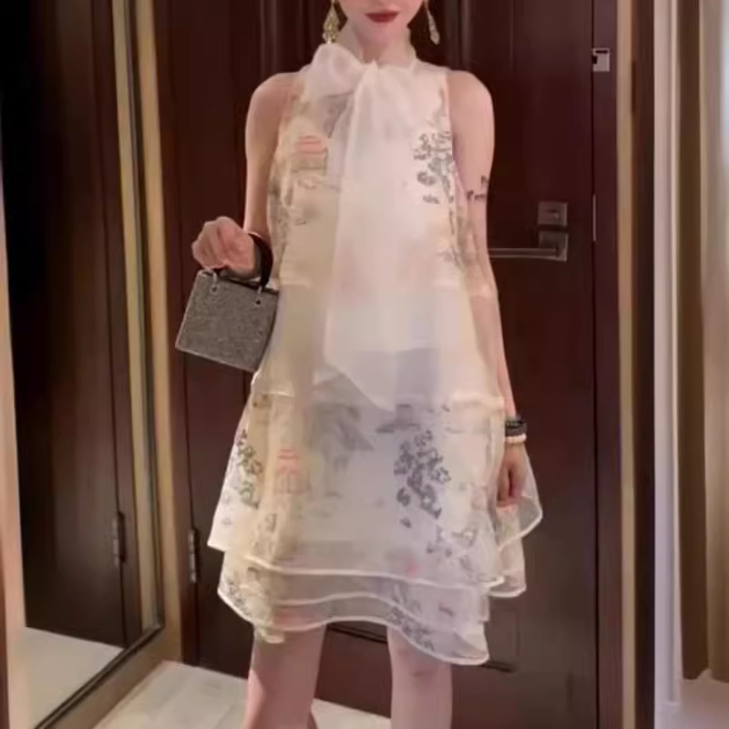 24192大爱美依缘2026夏季新款国风精致无袖网纱裙宽松刺绣连衣裙