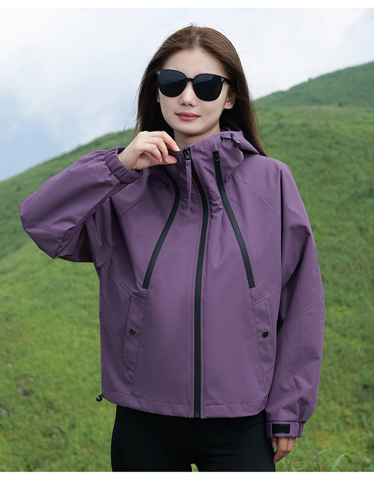 Soft Shell Hiking Jacket Windproof Waterproof Three-in-one_voghion.com
