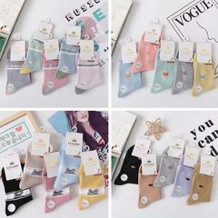 Women's Autumn/Winter New Arrival School Style Striped Crew Socks for Women, Cotton Socks, Instagram Trendy Socks, Wholesale Manufacturer