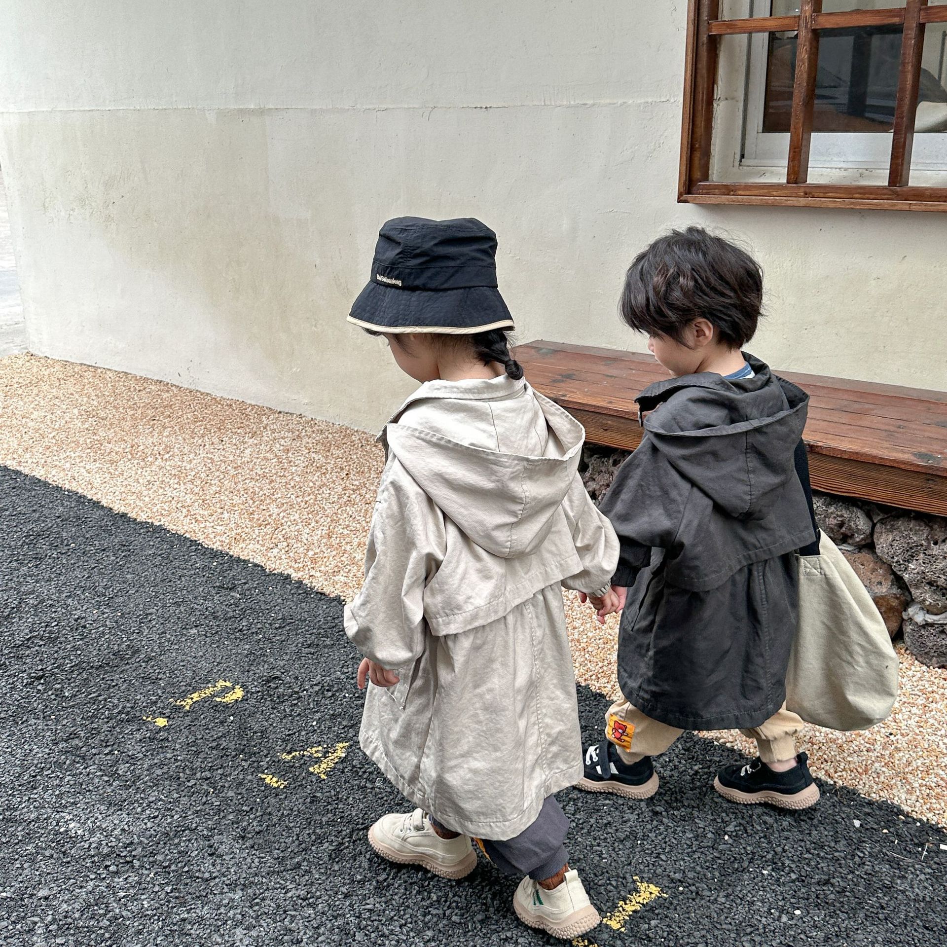 兒童外套中長款女童男童連帽風衣2023新款春秋裝韓版寬鬆寶寶上衣