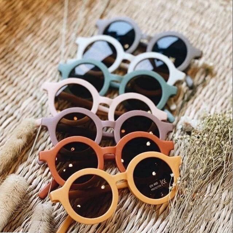 Children's round frame sunglasses 2021 new light and cute small face sunglasses boys and girls cool sunglasses trend