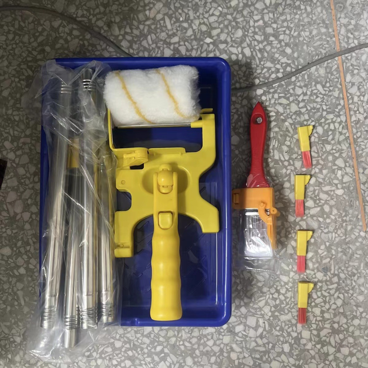 Cepillo de rodillo de separación de color de borde de recorte Cepillo de pintura multifunción Cepillo de herramienta de pintura de látex Cepillo de rodillo de separación de color de pared