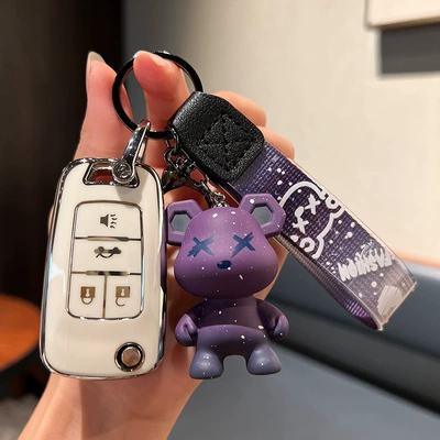 Car key bag — High-end Women's Case Buckle - chevrolet-c-old-model-single-shell-white-purple-violent-bear-pendant