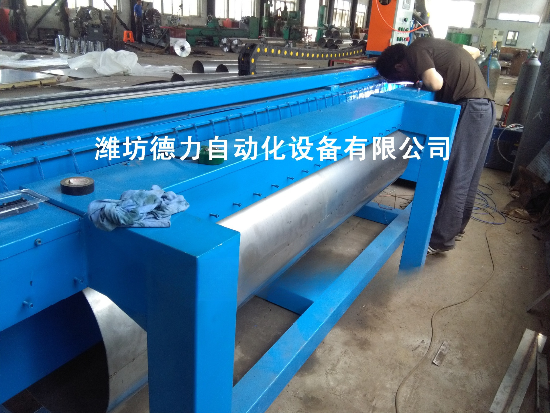 锅炉纵缝焊圆管内胆环缝焊水壶自动焊气瓶直缝德力自动化