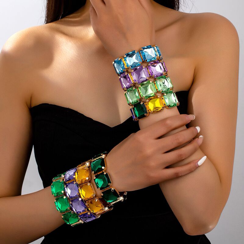 Cross-border fashion elastic 23*23 square bracelet, multi-color fashion glass crystal diamond hand accessory, elastic bracelet, colorful