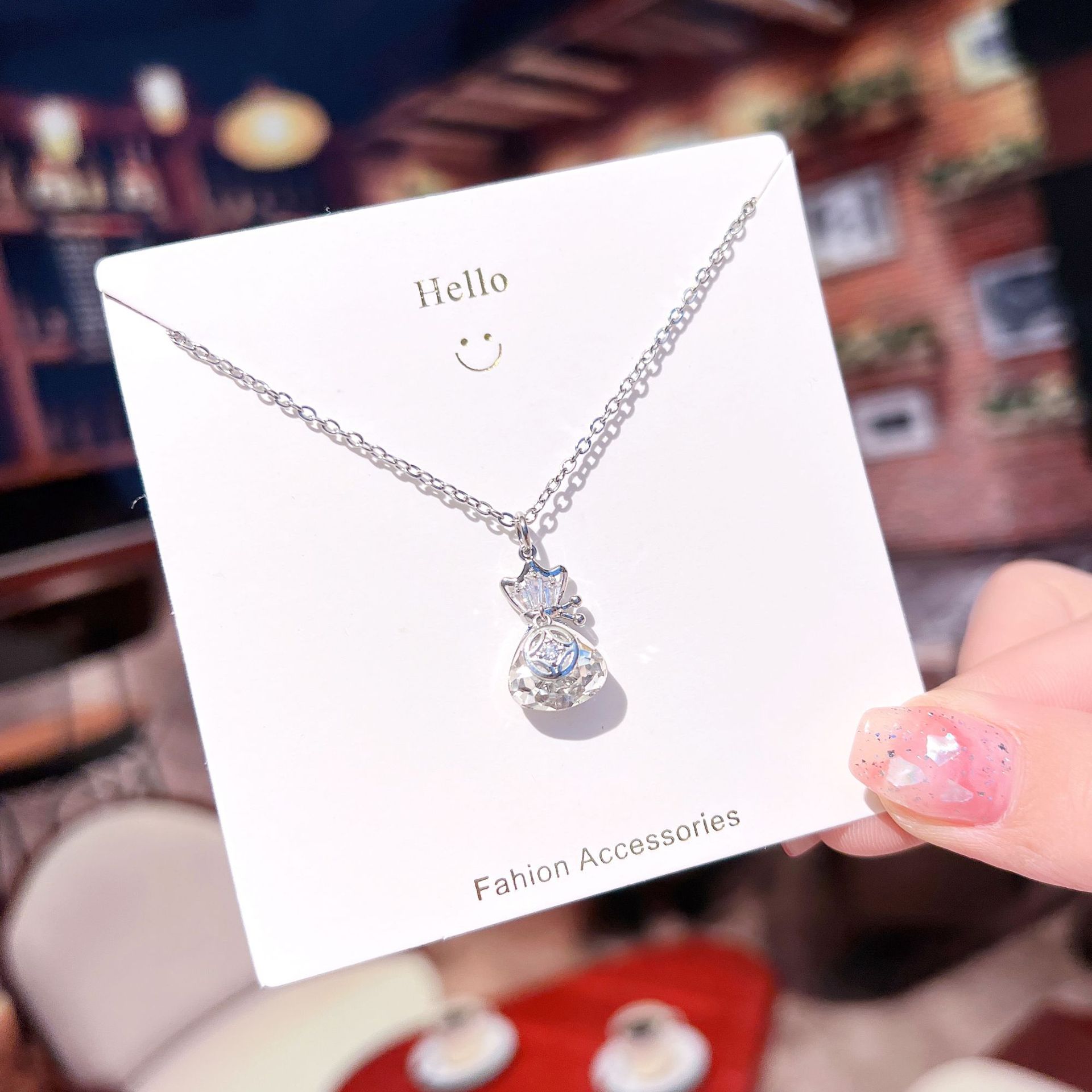 Fashion Crown Shell Titanium Steel Inlay Artificial Pearls Zircon Pendant Necklace 1 Piece