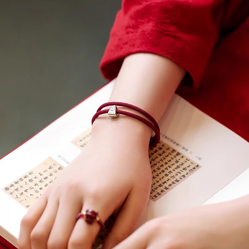 Examen de ingreso de posgrado en tierra cuerda roja pulsera s925 plata pura Fu zongzi famosa cuerda roja tejida a mano Fu Shu cuerda de mano