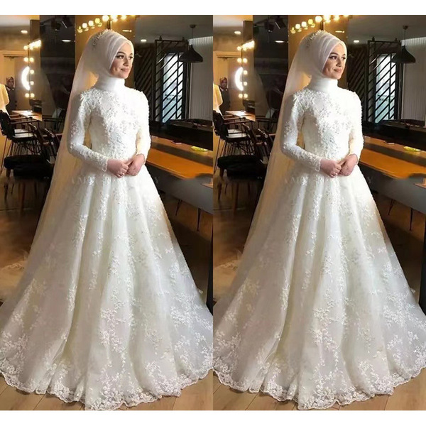 retro summer white long-sleeve for bride