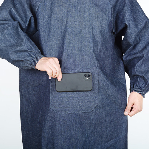 Workwear denim overalls with reverse wear anti-stain long-sleeved protective apron, thick welding apron for labor, moving, auto repair, construction.