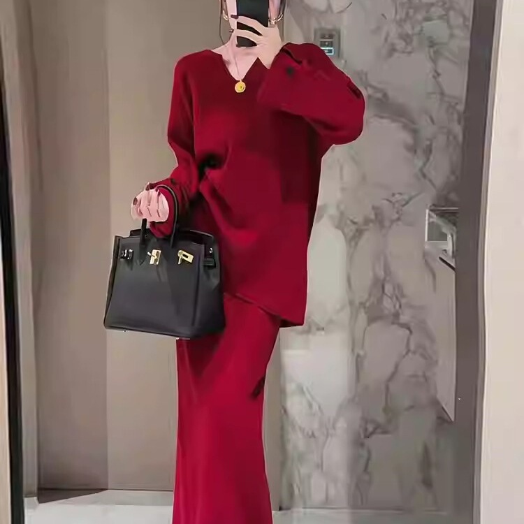 2025 Autumn and Winter New Internet Celebrity Fashionable Elegant Slimming Look and Age-Reducing Red Festive New Year Maternity Suit Two Pieces Large Size
