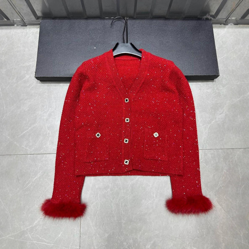 Xiangjia Red Soft Waxy Furry Round Neck Knitwear Cardigan Women's Autumn and Winter Petite Knitwear Christmas Top
