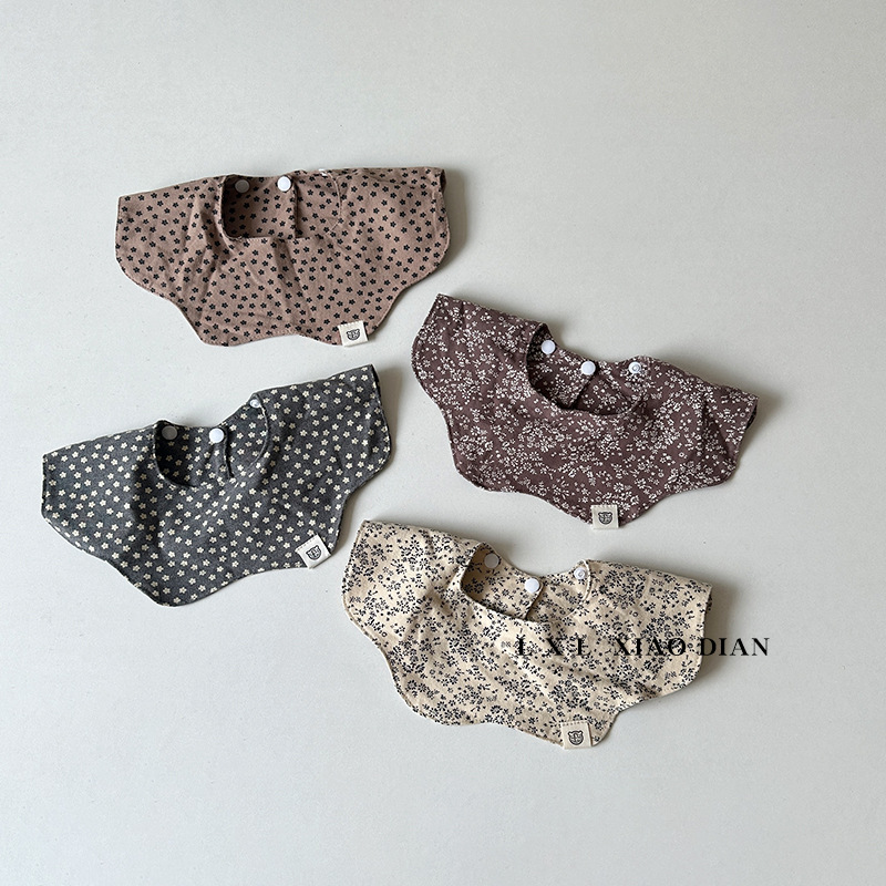 Baby Saliva Towel Spring and Autum Korean Style Small Floral Bib Infant Small Month Old Baby Food Supplement Bib Trendy