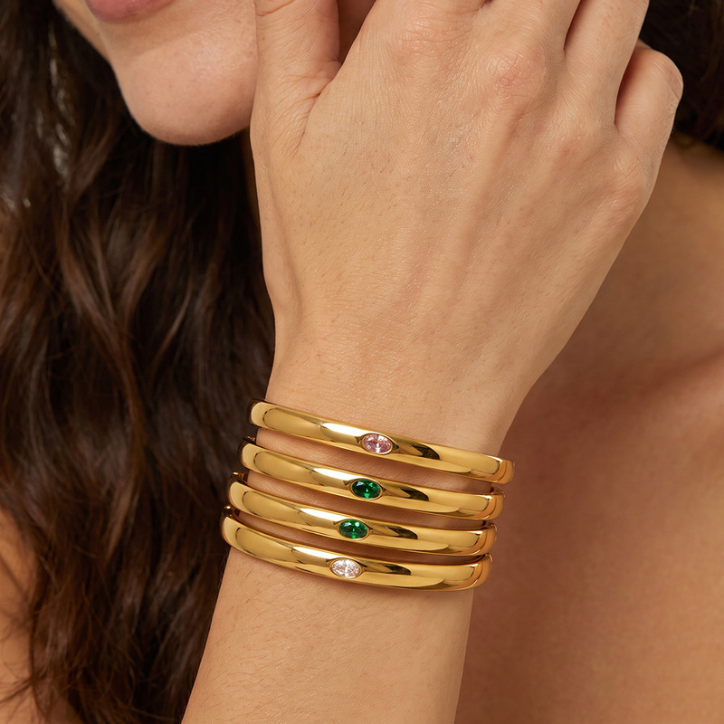 Cross-border best-selling geometric zircon-studded stainless steel bracelet for women, simple and fashionable, 18k gold-plated, and tarnish-resistant Cross-border best-selling geometric zircon-studded stainless steel bracelet for women, simple and fashionable, 18k gold-plated, and tarnish-resistant