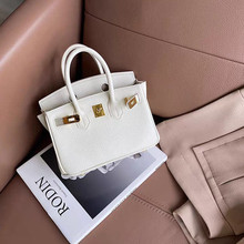 �����TOGO�^��ţƤ�ֹ��K�����Ƥ�����Ů2025�¿�����μ�Ů��