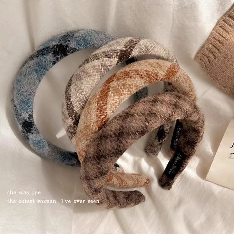 2024 nuevo estilo coreano de invierno y otoño tela de lana trenzada de alto cráneo alto alto ancho borde banda de cabello mujer cabeza de tocado universal