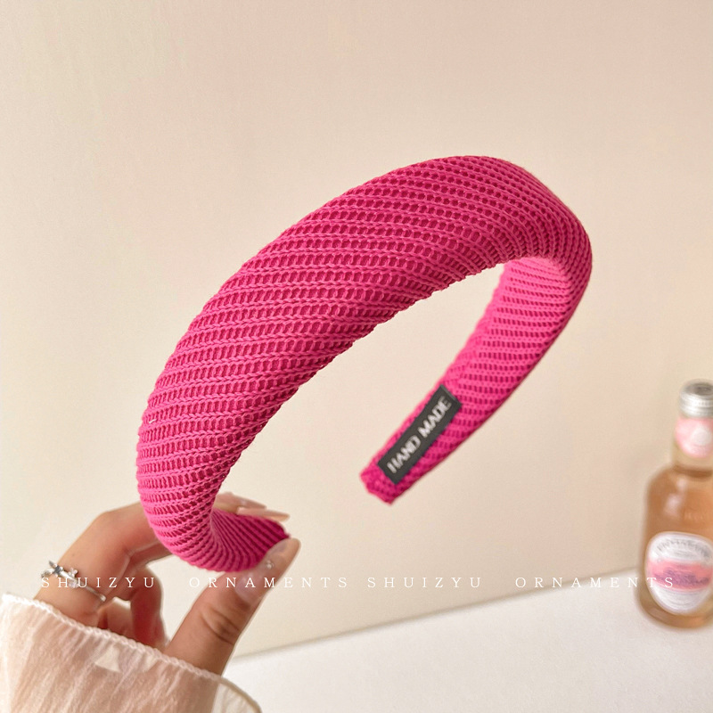 Año Nuevo para mujeres cráneo alto otoño invierno terciopelo de alta sensación cara pequeña agujero de cabello simple cabeza antideslizante universal