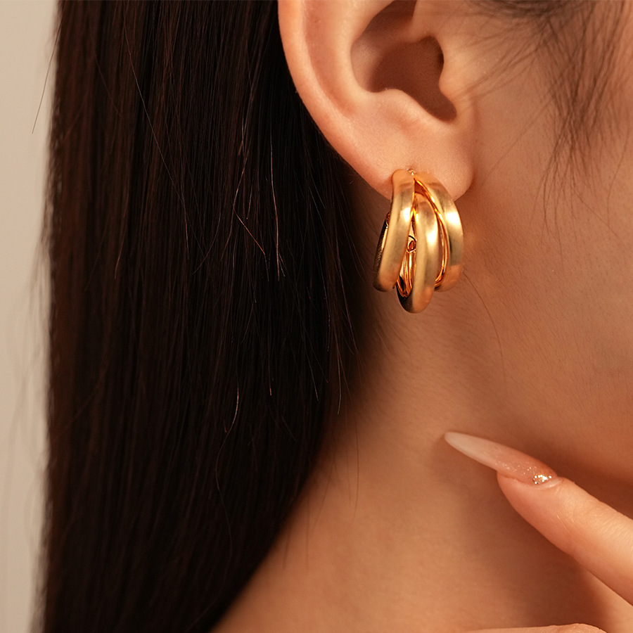 21g Weight 925 Sterling Silver Ear Needle Material Ear Studs Classification 1 Pair Quantity Holiday, Banquet Occasion Alloy Material Leaf Pattern Women's Gender Plating Design Casual, Elegant, Lady Style 1 Pair Casual Elegant Lady Leaf Plating Alloy Ear Studs 12