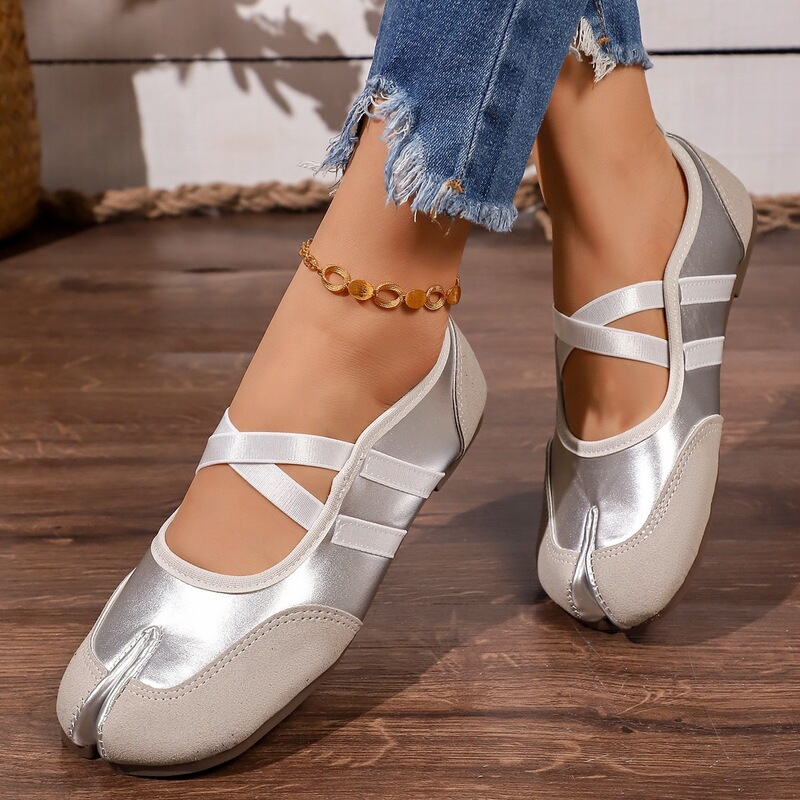 Large size French soft leather flat ballet shoes for women, split-toe shoes, Mary Jane shoes, granny pig hoof shoes