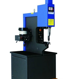 螺柱焊机;螺柱;液压铆钉机