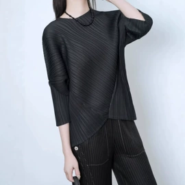 连衣裙;女式T恤;时尚休闲套装