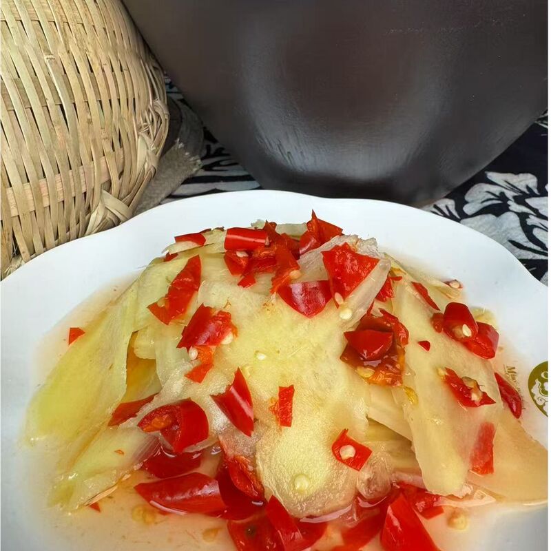 Chopped Chili Ginger Slices Ready-To-Eat Homemade Sour and Spicy Pickled Ginger Tender Ginger Pickled Baby Ginger for Meals Kimchi Drop Shipping