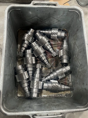 New Energy Vehicle, Transmission gear and shaft