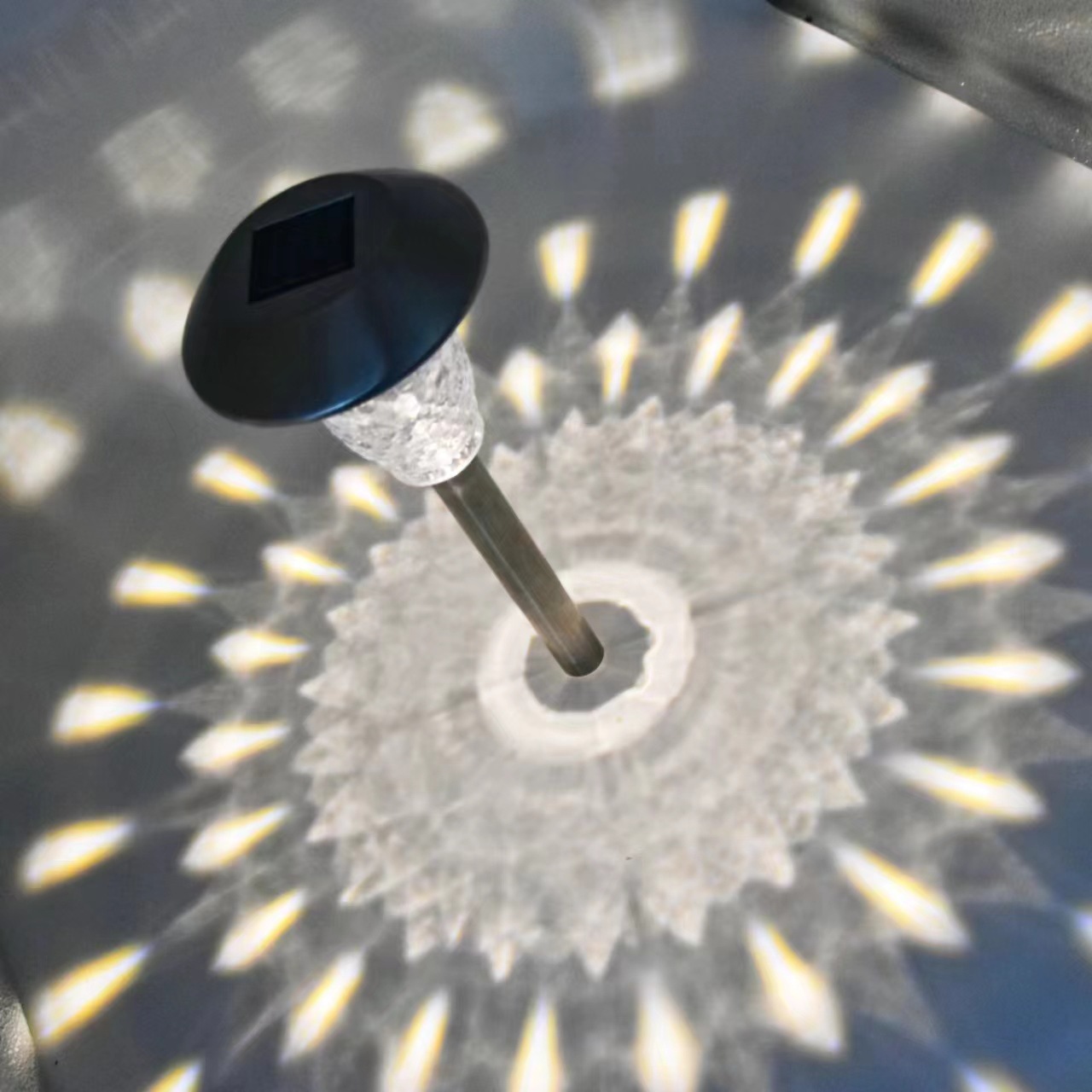 스테인리스 스틸 [따뜻한 빛]]