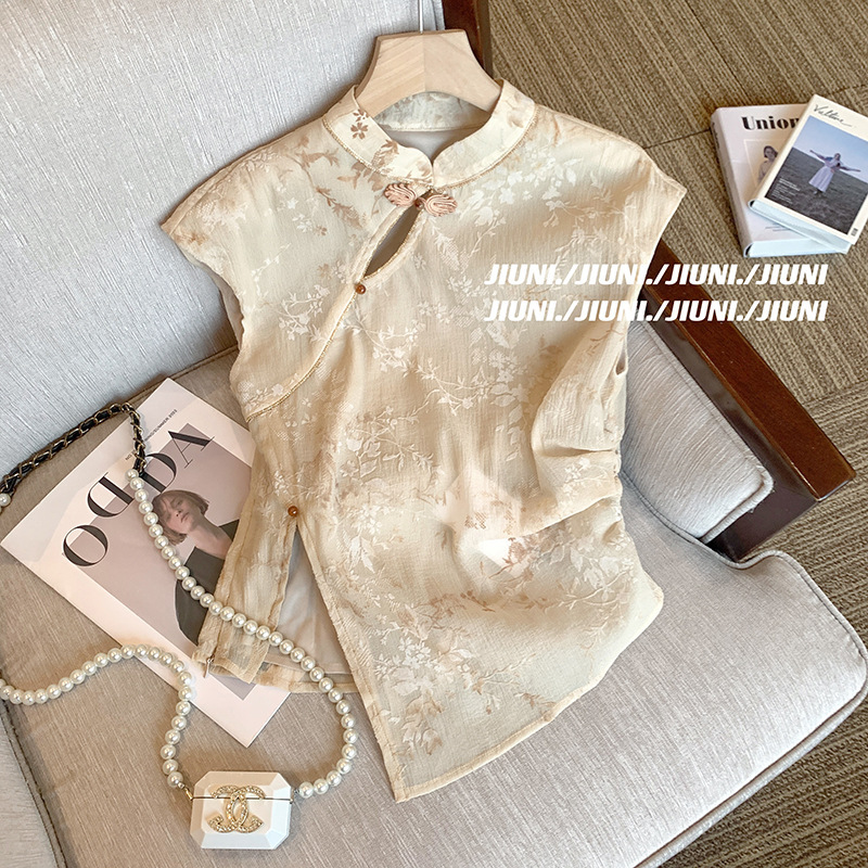 New Chinoiserie National Style Retro Buttoned Jacquard Shirt Women's 2025 Summer Slimming Look Asymmetrical Sleeveless Shirt